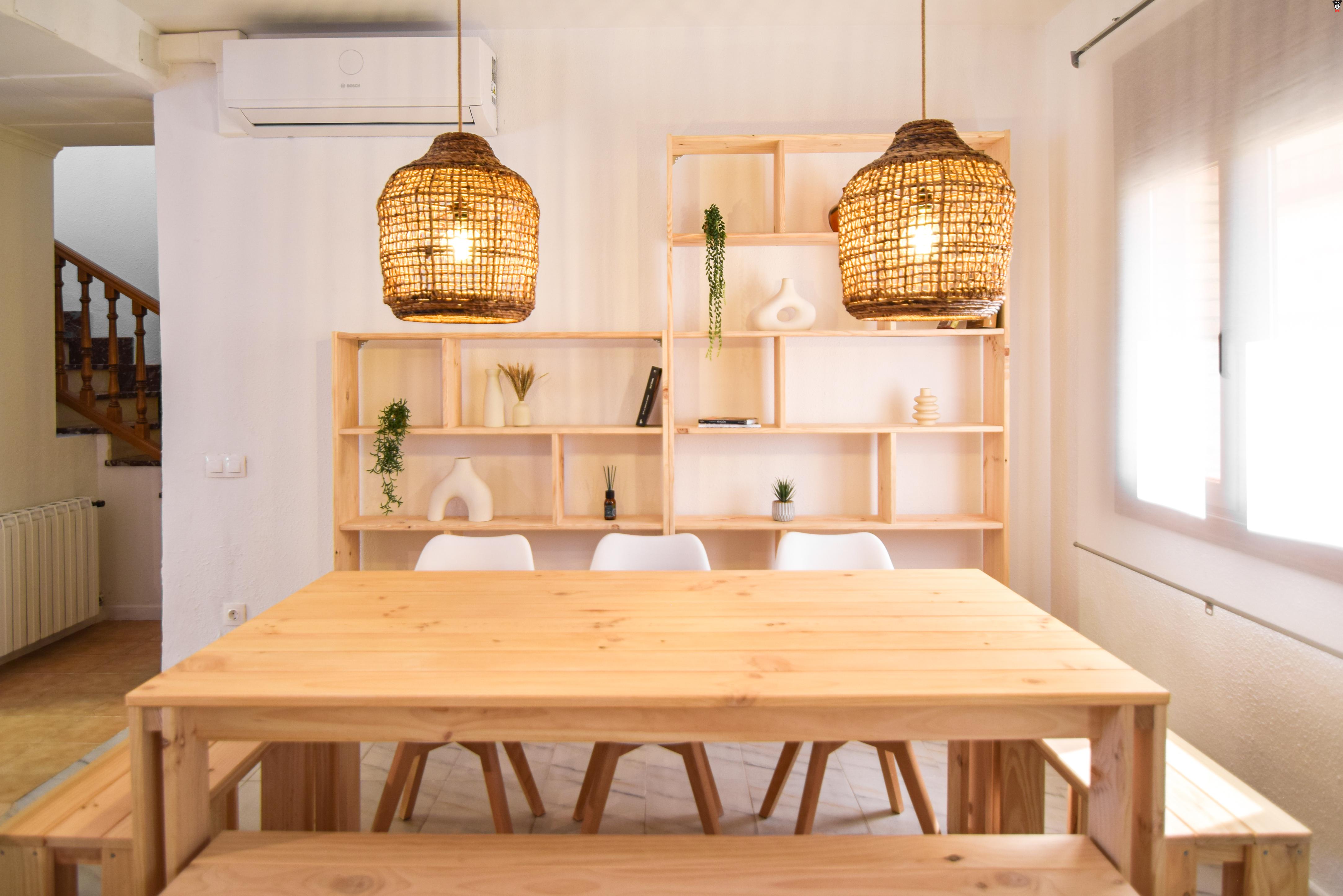gallery-active-img