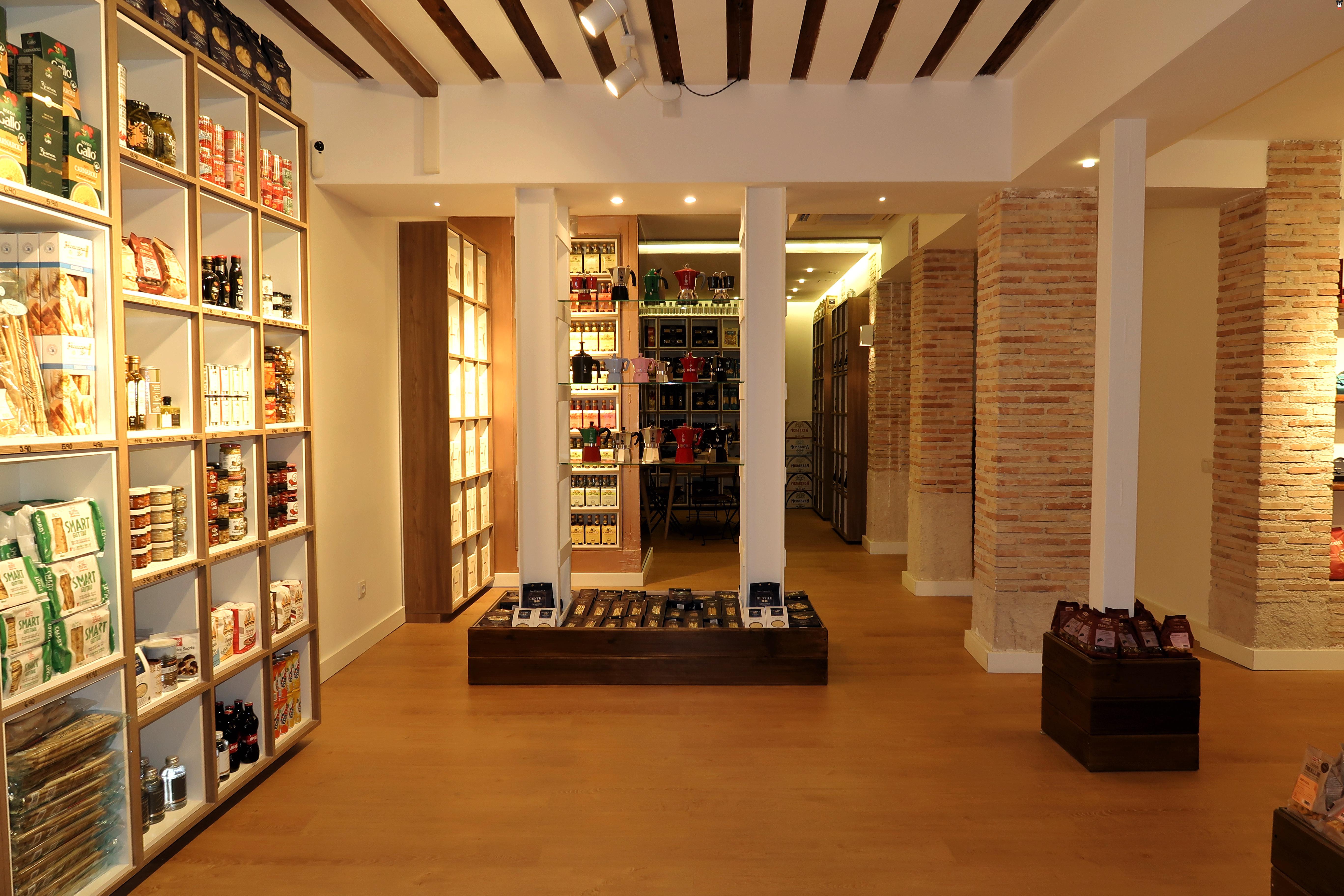 gallery-active-img