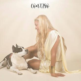 Un calendario solidario celebra los amores perros potencialmente perfectos