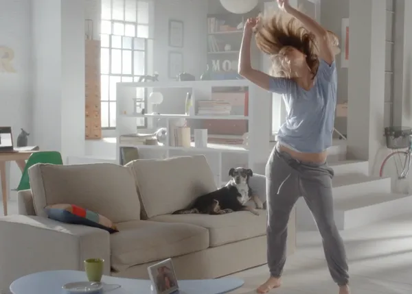 I got the power: un vídeo perruno que carga las pilas 