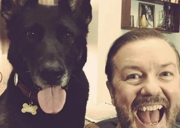 La declaración de amor perruno de Ricky Gervais: los perros son su droga, son mágicos y salvarán a la humanidad