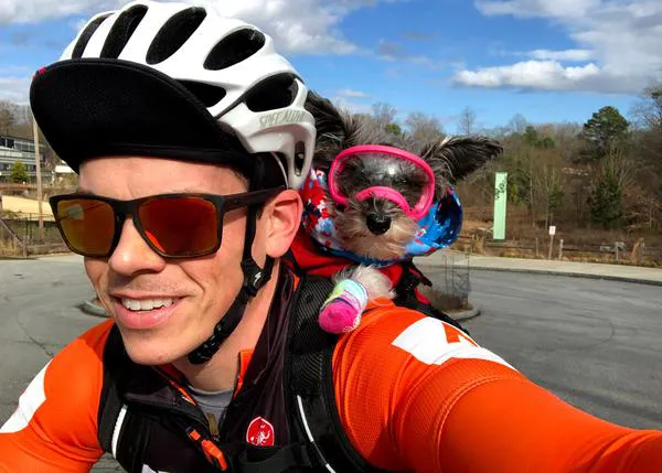 Pippa: las aventuras ciclistas de una divina mestiza adoptada