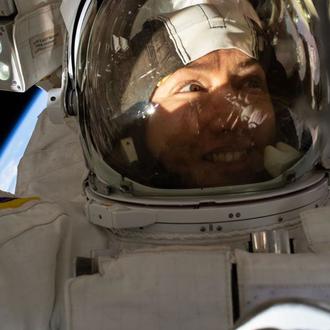 El épico recibimiento de una perra a su humana, una …