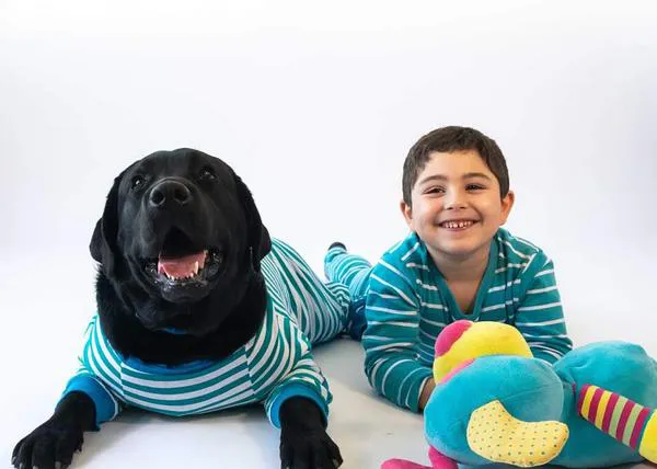 Los perros de DogPoint no hacen magia pero le cambian la vida a niños con autismo