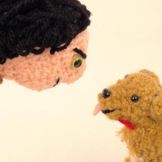 Retratos de humanos y sus perros en Amigurumi: Lalala Toys …