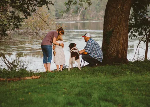 El último día de un perro querido: se despiden de su can con una bella serie de retratos de familia