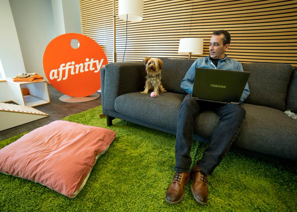 Affinity es una empresa perrunamente extra simpática, ¡hasta chill out para perros!