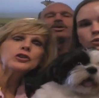 Feliz compleaños versión canina, o más bien versión Halloween