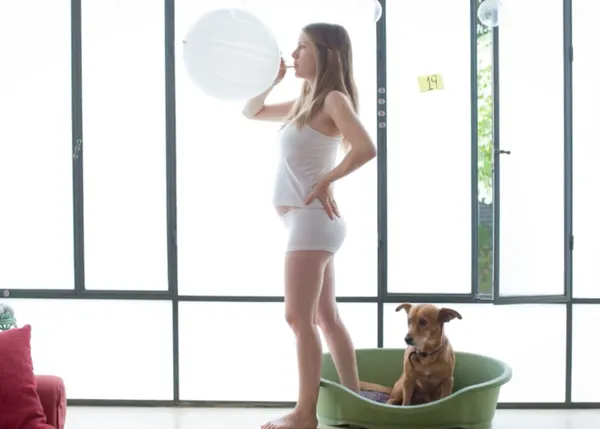 El genial time-lapse de un embarazo en una familia con can
