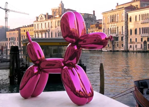 El perro según Jeff Koons: eternamente optimista