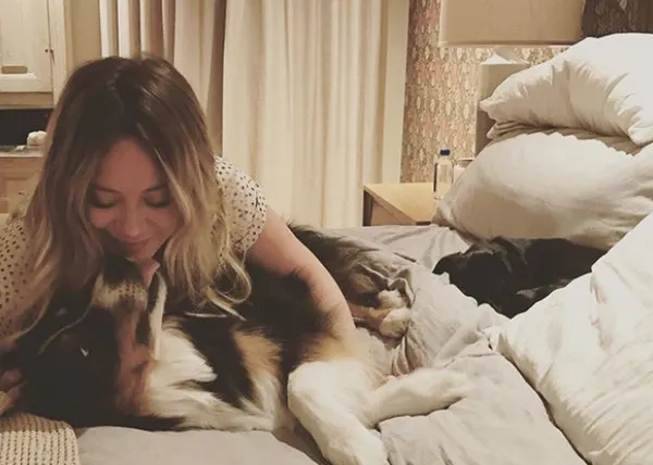 Hilary Duff se despide de su perro, Dubois, con un bello mensaje que te rompe el alma