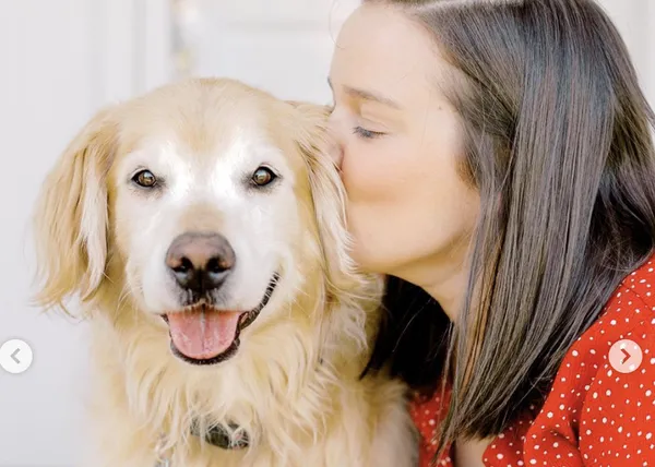 El obituario de un perro querido, un tierno y bello homenaje virtual que ha conectado con miles de personas