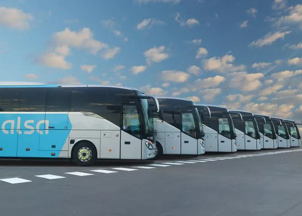 ¿Cuál es la normativa para viajar en autobús Alsa con tu perro?