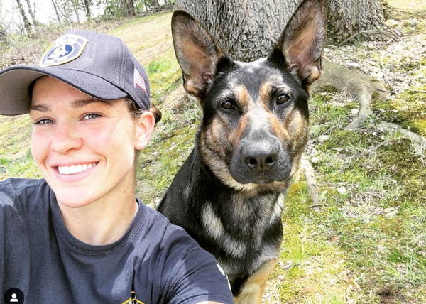 Entrenando a tu mejor amigo: la historia de un perro policía y su familia