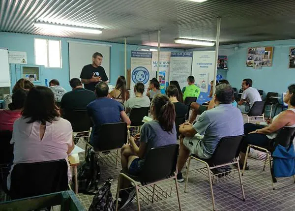 Estrés en perros durante la pandemia de Coronavirus: una charla con Santi Vidal y Eli Hinojosa