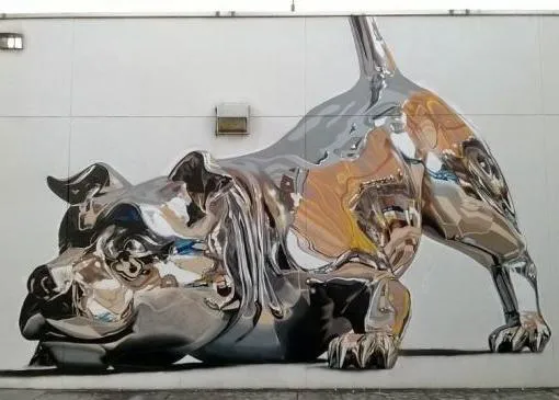 El espectacular perro de Bik Ismo, arte urbano versión canina