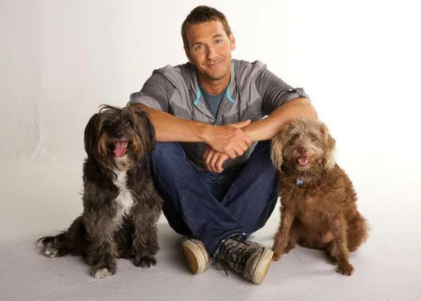 Sadie, Brandon McMillan y Lucky Dog: un programa de TV con corazón perruno 