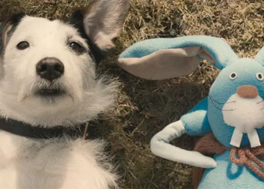 Harvey, un SrPerro talentoso para demostrar el poder de la publicidad en TV 
