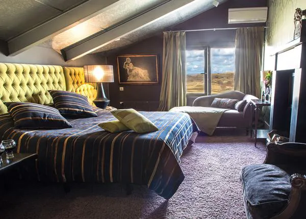 Una escapada con encanto que, además, es perrunamente solidaria: Hotel Cardamomo Siguenza